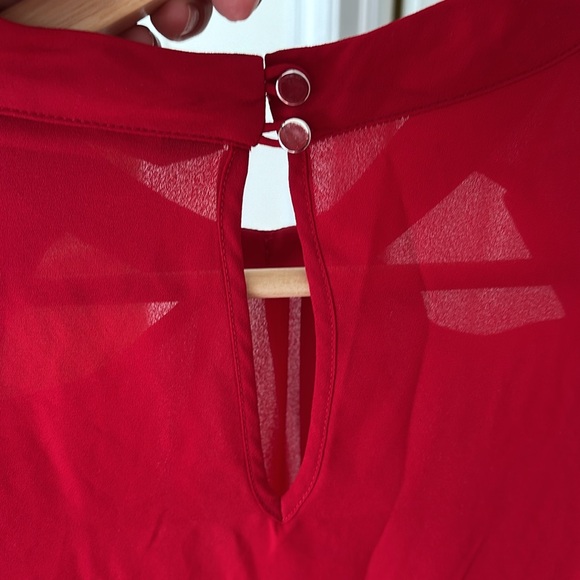 Dorothy Perkins red blouse - Picture 4 of 5